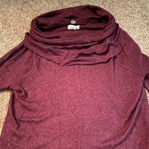 maroon  sweater